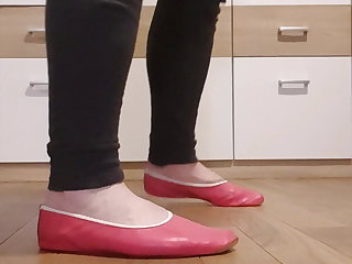 Amateur Walk in my pink leather gymnastic slipper